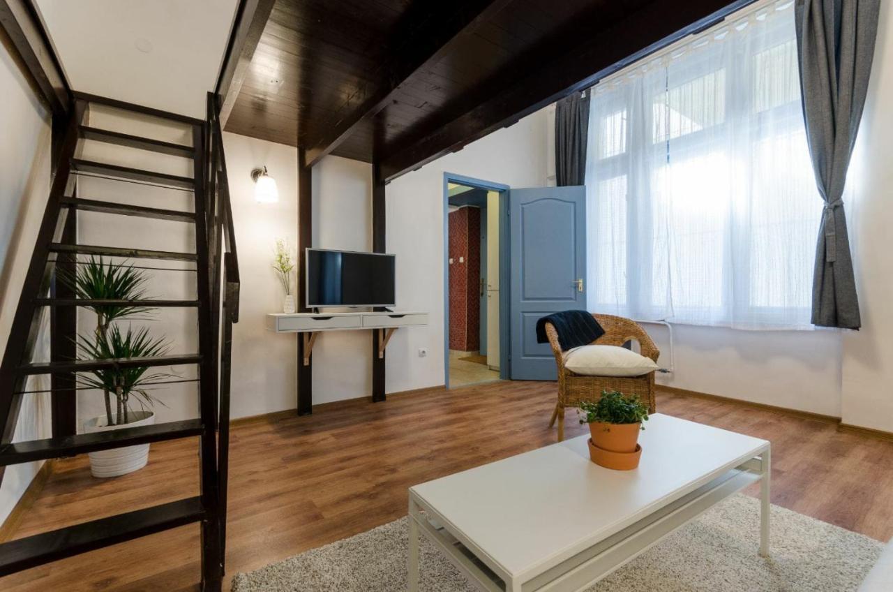Quiet Cozy Apartment In Party Street E1 Будапеща Екстериор снимка