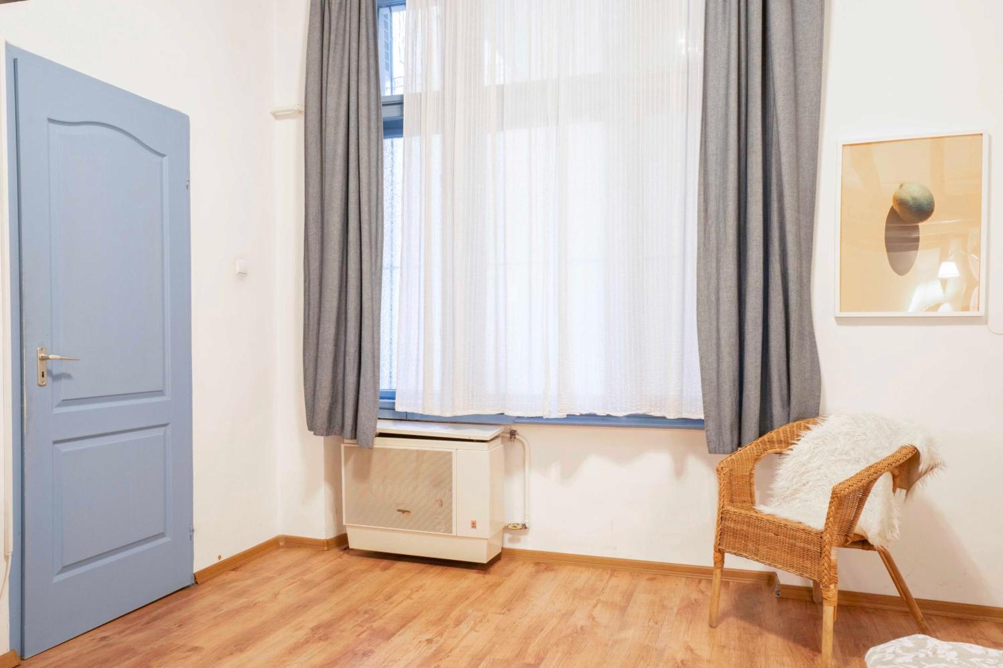 Quiet Cozy Apartment In Party Street E1 Будапеща Екстериор снимка